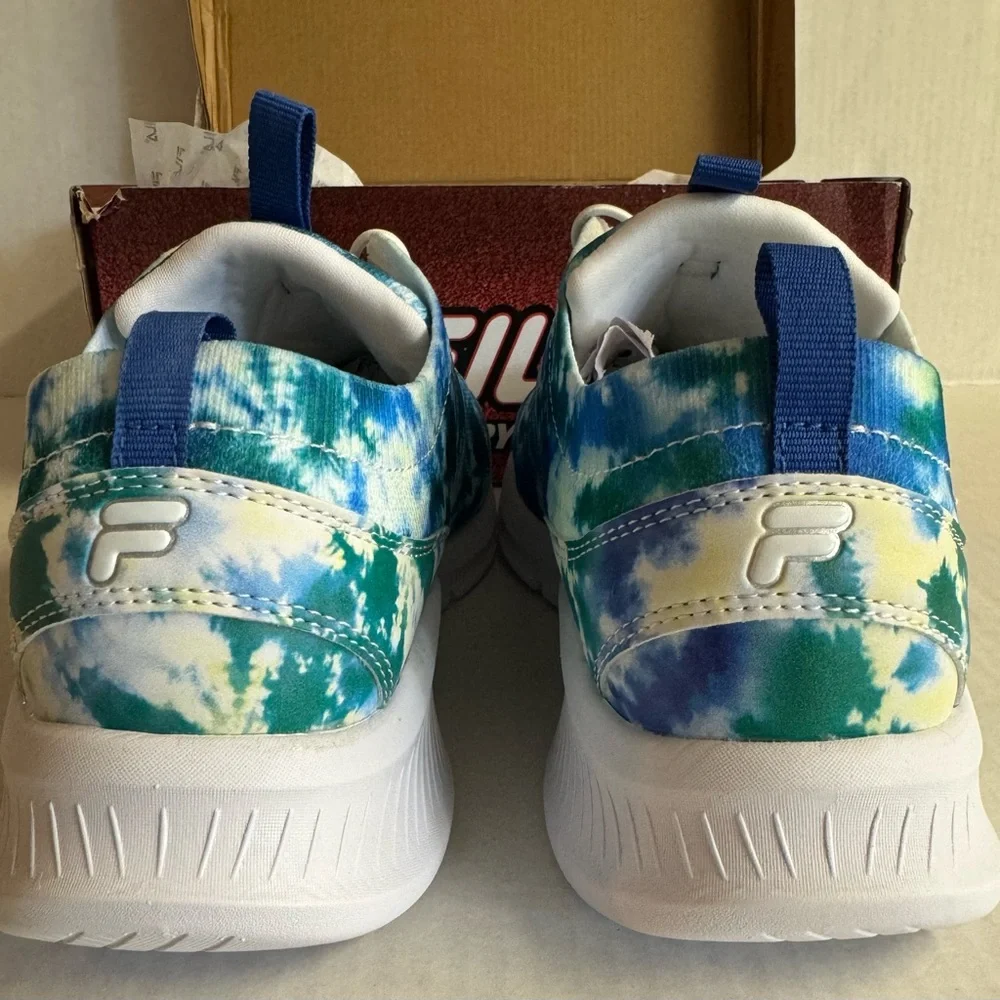 New with Box Fila Blue tie dye Skyway 2.0 running shoe.Brand new.Size 9W